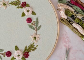 Take a look at the Vibrant Animal embroidery created by Laura McGarrity