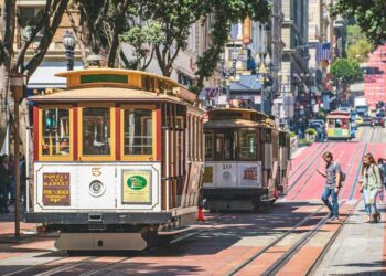 experience-the-magic-of-san-francisco-with-kelly-lack-as-your-local-tour-expert