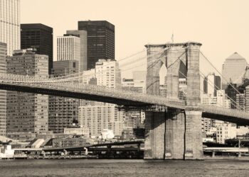 step-back-in-time-uncovering-the-hidden-colors-of-new-york-city-in-1911