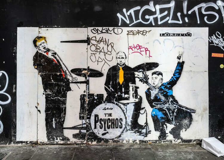 a-cartoon-chronicle-unveiling-the-side-splitting-comic-strips-that-capture-the-quirks-of-girls-life