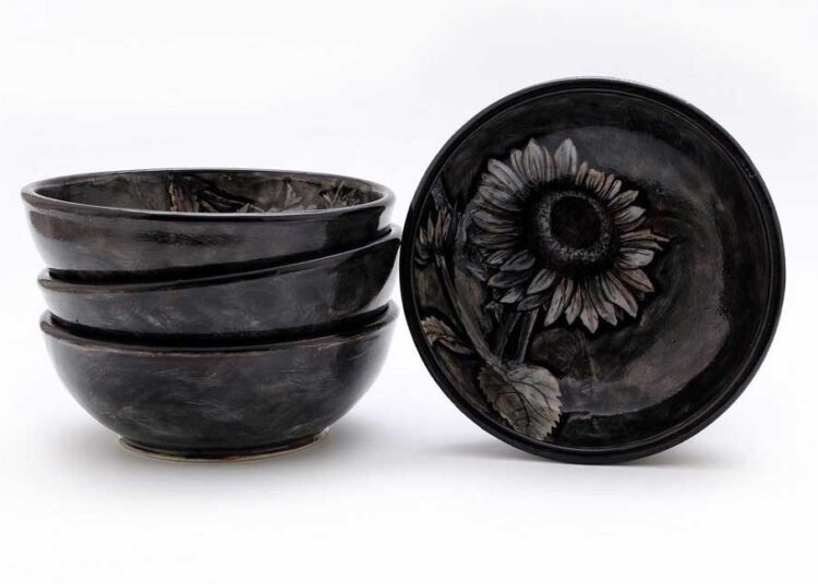 enhance-your-dining-experience-with-erica-lynn-hoods-exquisite-ceramic-sets