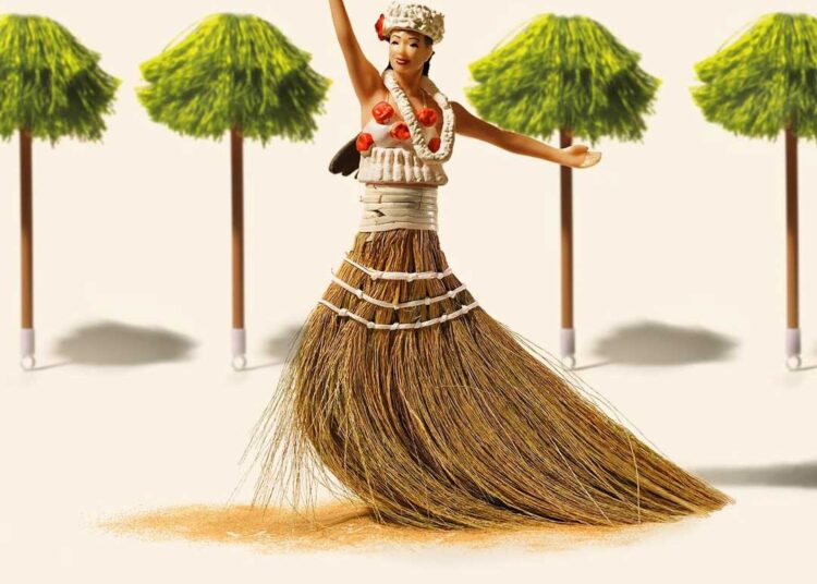 discover-the-extraordinary-in-the-ordinary-with-tatsuya-tanakas-miniatures