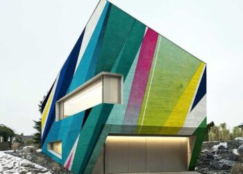 discover-the-mesmerizing-urban-miniatures-adorned-with-captivating-street-art