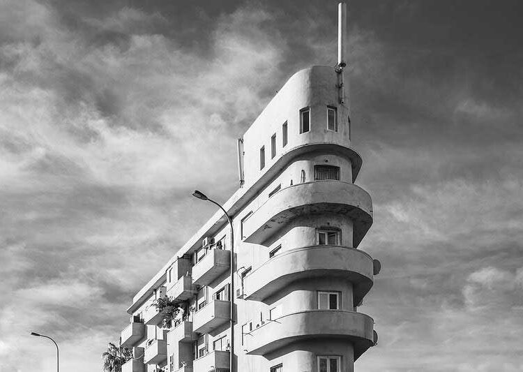 transforming-urban-landscapes-discover-the-mesmerizing-tetris-artistry-of-bulgarian-artist-mariyan-atanasov