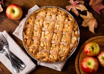 indulge-in-the-irresistible-delights-of-jessicas-delectable-pop-culture-inspired-pies