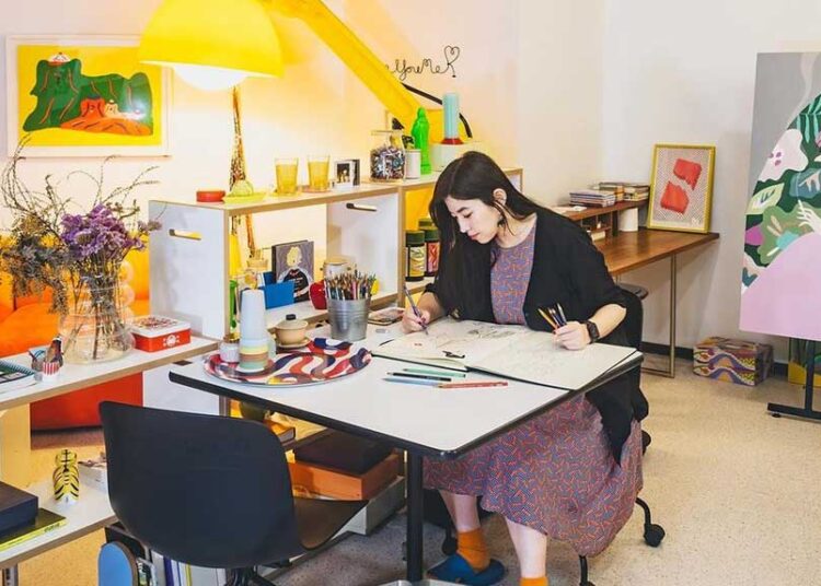 discover-the-captivating-artistry-of-ayumi-takahashis-illustrations-in-full-bloom