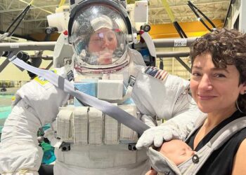 exploring-the-cosmos-through-the-lens-unmissable-reasons-to-follow-nasa-astronaut-jessica-u-meir-on-instagram