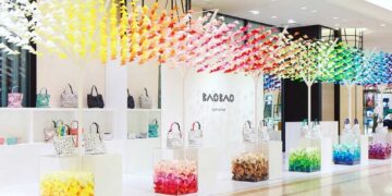 transforming-spaces-emmanuelle-moureauxs-colorful-approach-to-french-architecture